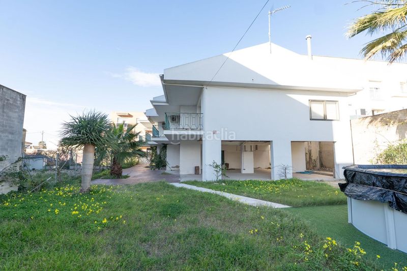 Foto 428cc91c-de68-4bb8-830d-8b180a979de8. Casa amb aparcament a Deltebre