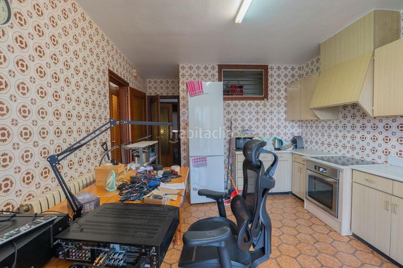Foto 5b0a5fe6-f8cf-4ccb-a648-9a2312f5f26d. Casa amb aparcament a Deltebre