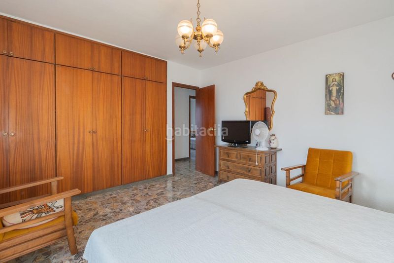 Foto a6eafb61-505c-4c4f-8f0c-29023f2c7377. Casa amb aparcament a Deltebre