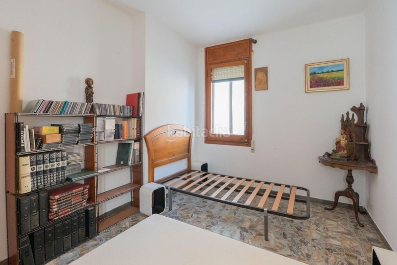 Foto ebf55701-37ad-4a27-9448-93938af2718a. Casa amb aparcament a Deltebre