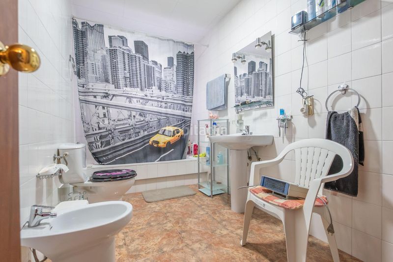 Foto 5d619c58-7a82-4170-af0f-e9796342dafb. Casa a Deltebre