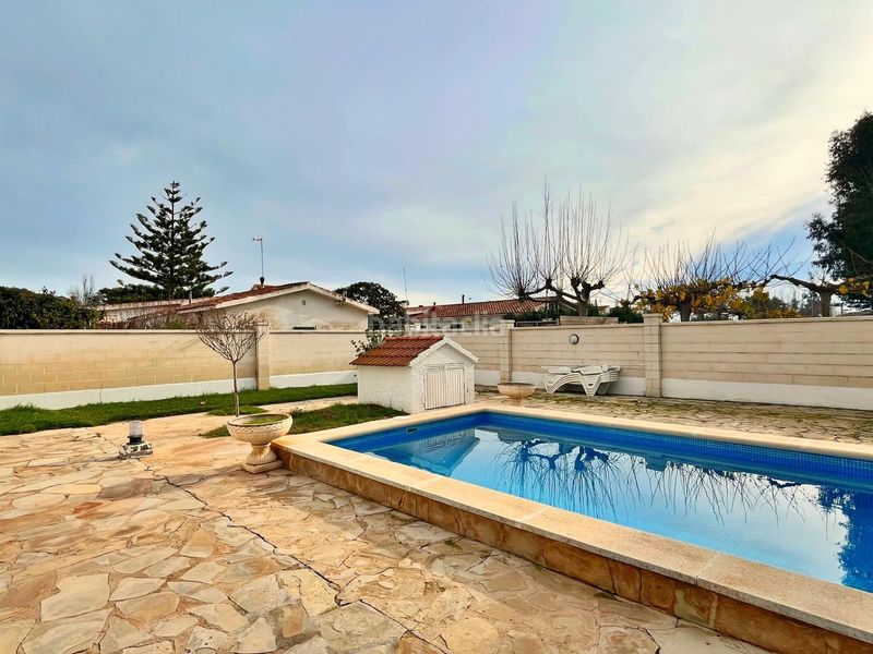 Foto a41147e6-ae09-4482-9e98-c90e0047f7b2. Xalet amb calefacció piscina a Eucaliptus - Poble Nou del Delta Amposta