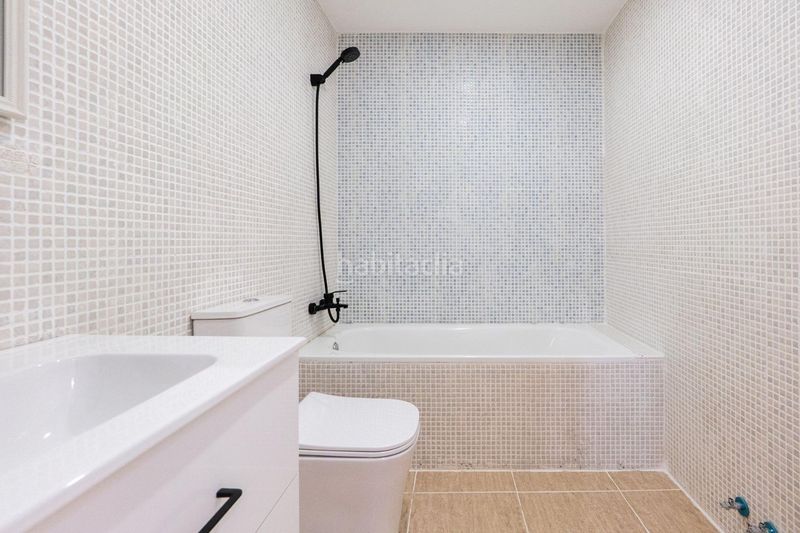 Foto c6f0baff-da37-46d9-8e50-d65654c7a34a. Pis a Deltebre