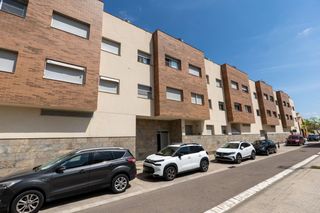 Appartamento in Deltebre. Piso en primera planta con parking incluido en deltebre