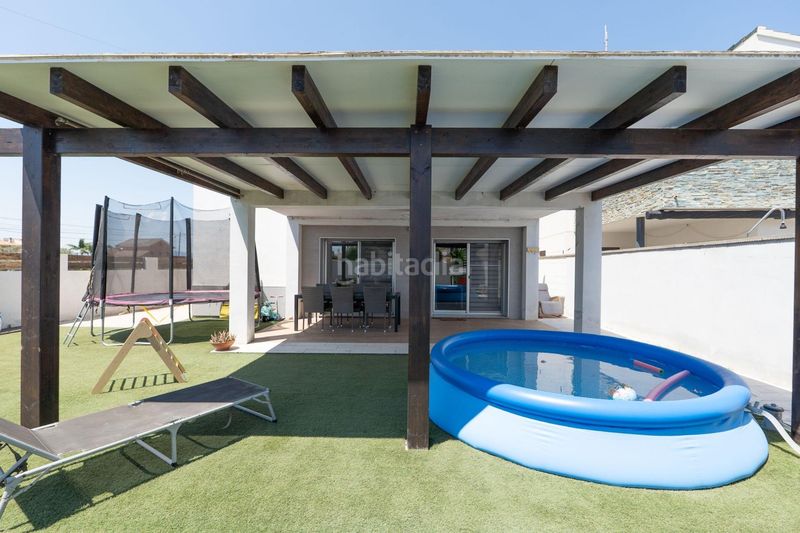 Foto d399a8c7-c5fc-454b-89d8-f5839765887e. Casa amb aparcament a Sant Jaume d´Enveja