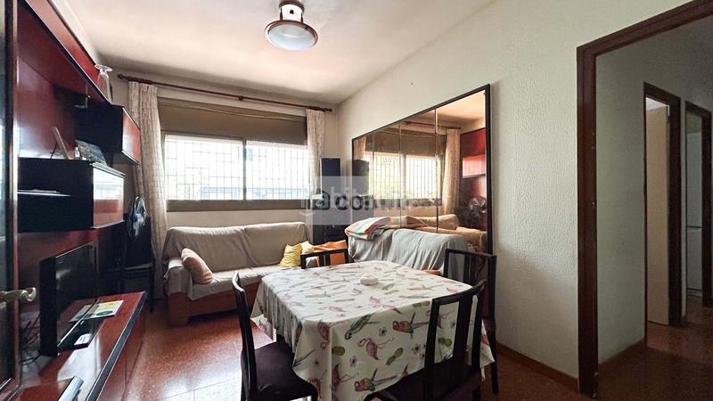 Foto cf790755-b7fe-42c0-83ae-2ffe5d746183. Flat with heating in El Camp d´en Grassot i Gràcia Nova Barcelona
