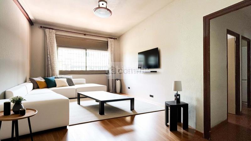 Foto de329d48-e5c8-46e4-83ab-4f206713d818. Flat with heating in El Camp d´en Grassot i Gràcia Nova Barcelona