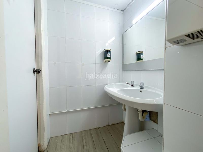 Foto f08f7f12-8c9d-4972-873a-dbb7ed3056ea. Affitto locale commerciale in Dreta de l´Eixample Barcelona