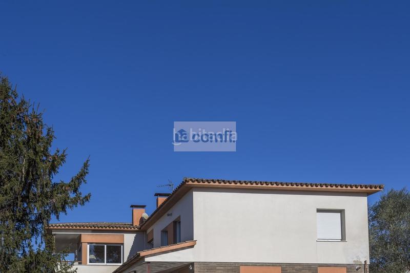 Foto 0bb8ce6f-6d0c-4db3-9f7b-5694b87ef9f3. Casa en Palau Girona
