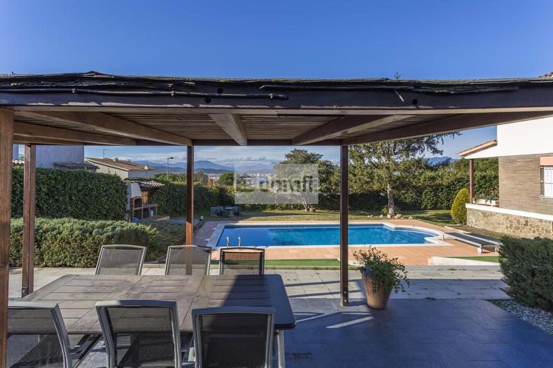 Foto 479d22b1-206c-4d09-982b-f5da877379bc. Casa en Palau Girona