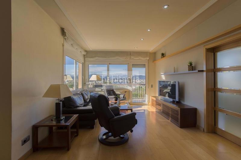 Foto 5cf7b849-7caa-4a0e-b30d-040c2119cce1. Casa en Palau Girona