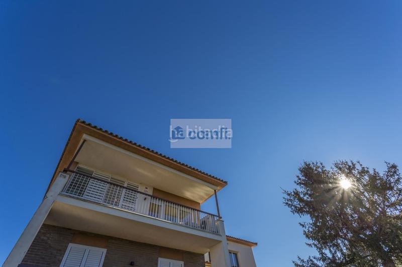 Foto 5eea9302-accc-49ac-8732-be9d67a4ed41. Casa en Palau Girona