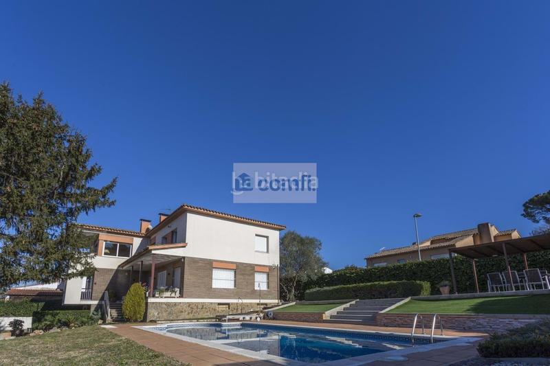 Foto a9bcb0ce-d10a-47f6-bb0a-e7c2740ea78d. Casa en Palau Girona