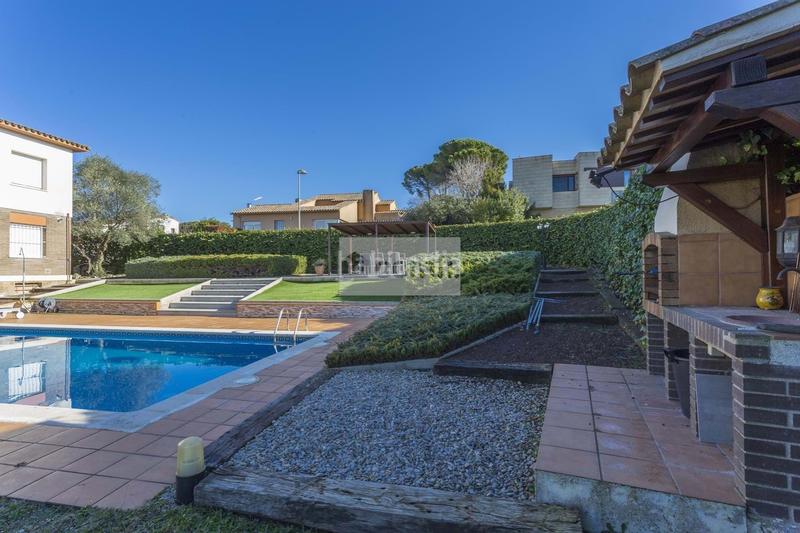 Foto e00d867e-d569-47d2-a6d5-43442136cd76. Casa en Palau Girona