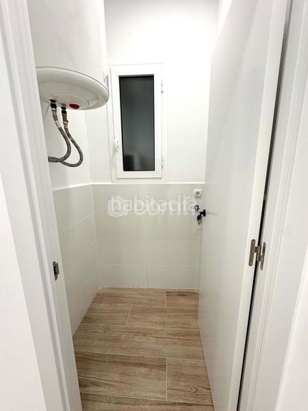 Foto c307cb41-5db6-486e-aeff-e1ab50ef245d. Piso en Hostafrancs Barcelona