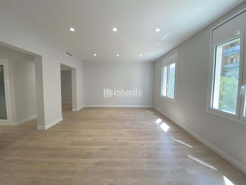Foto 70708156-b414-4285-99ea-e883fb62a024. Appartamento con riscaldamento in Sant Antoni Barcelona