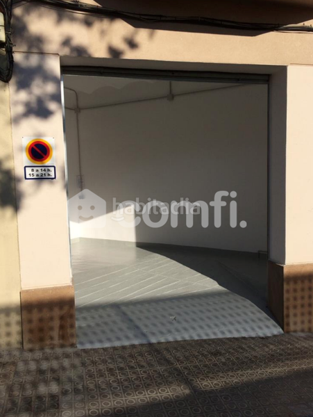 Foto e62522b5-78c6-47dc-be01-936f610c7a7a. Edificio en Guinardó Barcelona