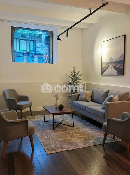 Foto 38db00f1-3169-45dc-a3df-35e4d25743eb. Lloguer local comercial a Dreta de l´Eixample Barcelona