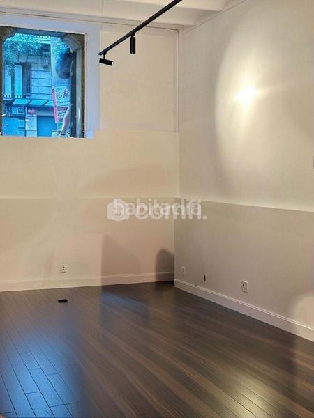 Foto c5c7bf56-034b-4bfa-9406-0320eb84d9b7. Affitto locale commerciale in Dreta de l´Eixample Barcelona