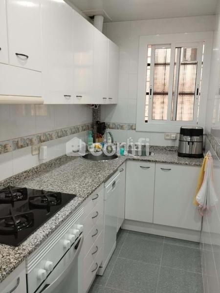 Foto dfb798aa-4b99-4bbd-9b4e-11b7361c04e3. Piso en Sant Antoni Barcelona