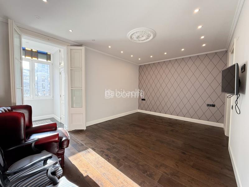 Foto 58327602-e916-497f-a692-560e51603248. Miete etagenwohnung mit heizung in L´Antiga Esquerra de l´Eixample Barcelona