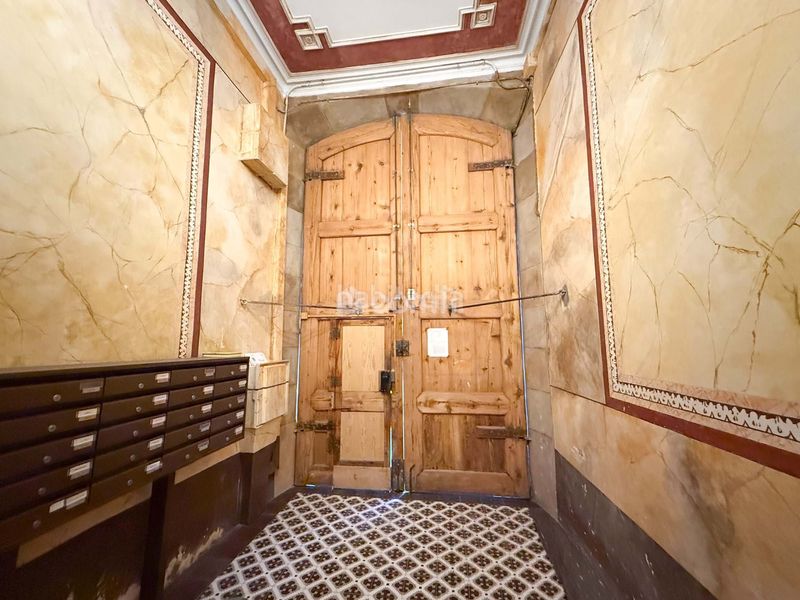 Foto 0df61178-3bd2-4a4a-99db-6af069edee12. Àtic amb calefacció a St. Pere - Sta. Caterina - El Born Barcelona