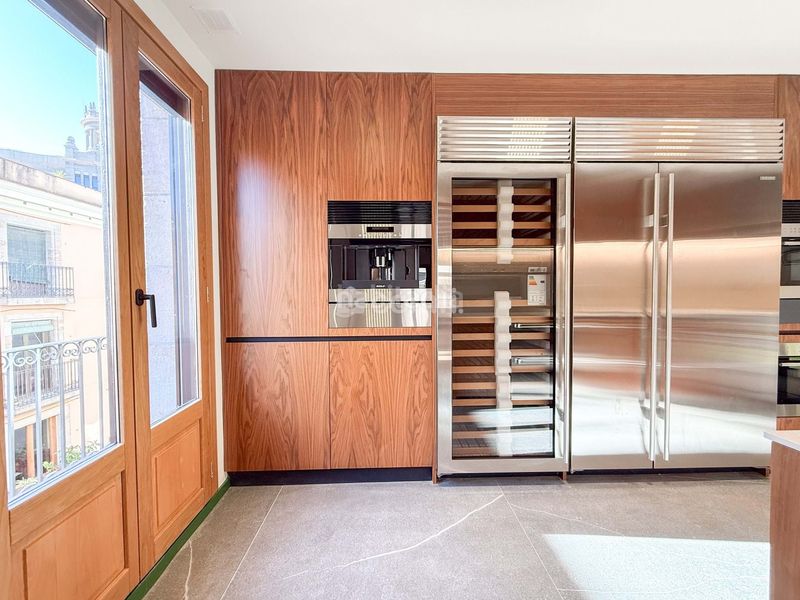 Foto 26d72f64-d917-4088-83c6-5f5ca592e0ef. Ático en St. Pere - Sta. Caterina - El Born Barcelona