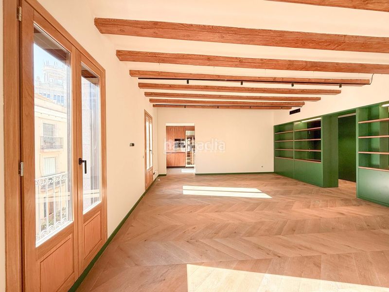Foto 9a0f0bad-e2ca-4c9d-b126-392cab6f4355. Ático en St. Pere - Sta. Caterina - El Born Barcelona