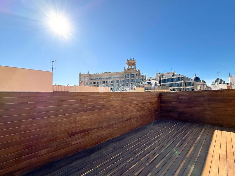 Foto e2d8f9b7-7920-4686-b4c6-ebc9d33102a5. Ático en St. Pere - Sta. Caterina - El Born Barcelona