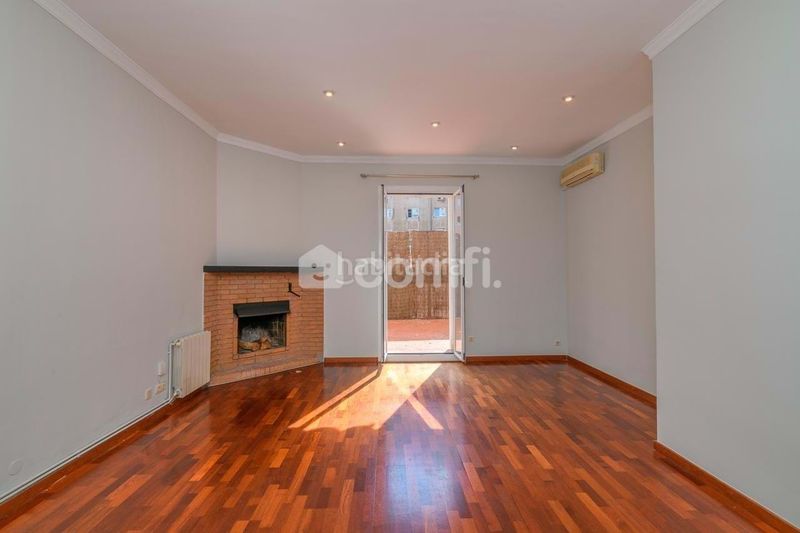 Foto 2f449a4b-a23c-4a26-ad12-7a08d58d456b. Piso en L´Antiga Esquerra de l´Eixample Barcelona