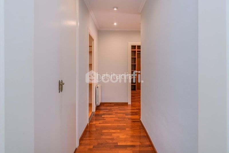 Foto cbd0bc6a-e3c0-4859-b594-0bdb29309488. Piso en L´Antiga Esquerra de l´Eixample Barcelona