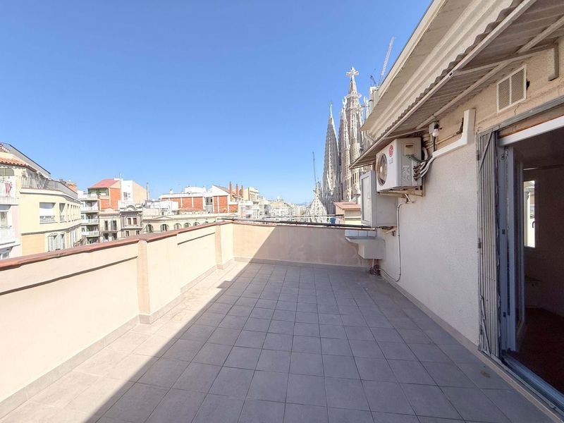 Foto db39f69d-d951-431b-90de-9d757778a54a. Àtic a Sagrada Família Barcelona