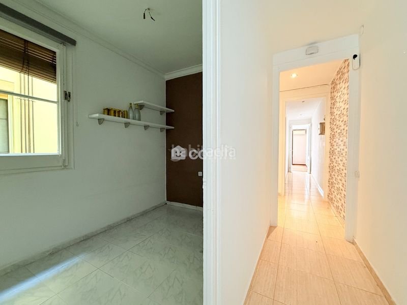 Foto e0360f70-69f5-4a17-ad36-af85e0439262. Pis a Vila de Gràcia Barcelona