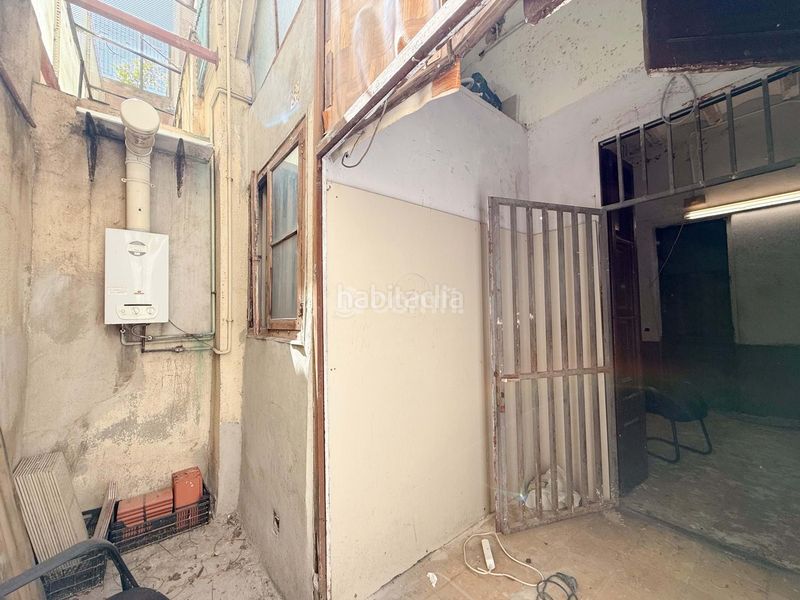 Foto 7ee6ae28-50c0-4941-9205-64ca84319144. Local comercial a Vila de Gràcia Barcelona