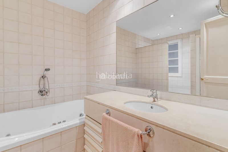 Foto e04857e7-49b8-41a8-96f9-07bba7b39b14. Piso en Dreta de l´Eixample Barcelona