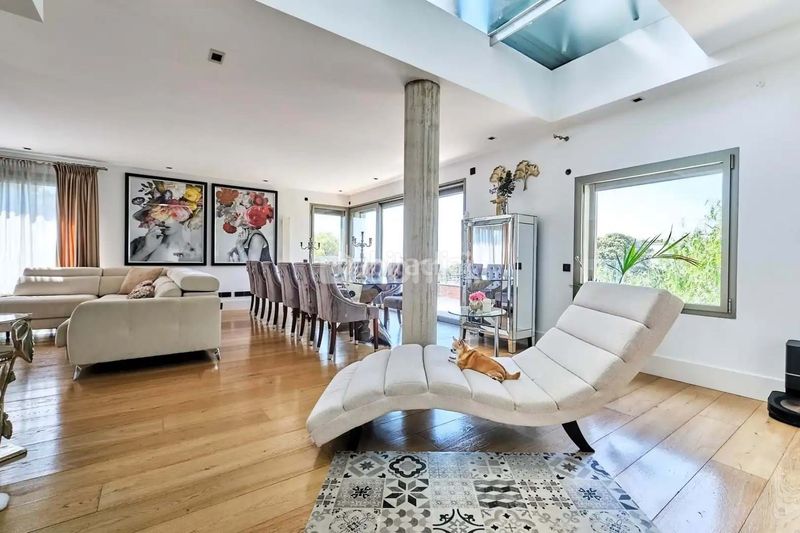 Foto 0f2d69c5-a1f0-4ce2-8c6c-0d6fb4ee3d70. Casa adossada amb calefacció piscina a Sarrià Barcelona