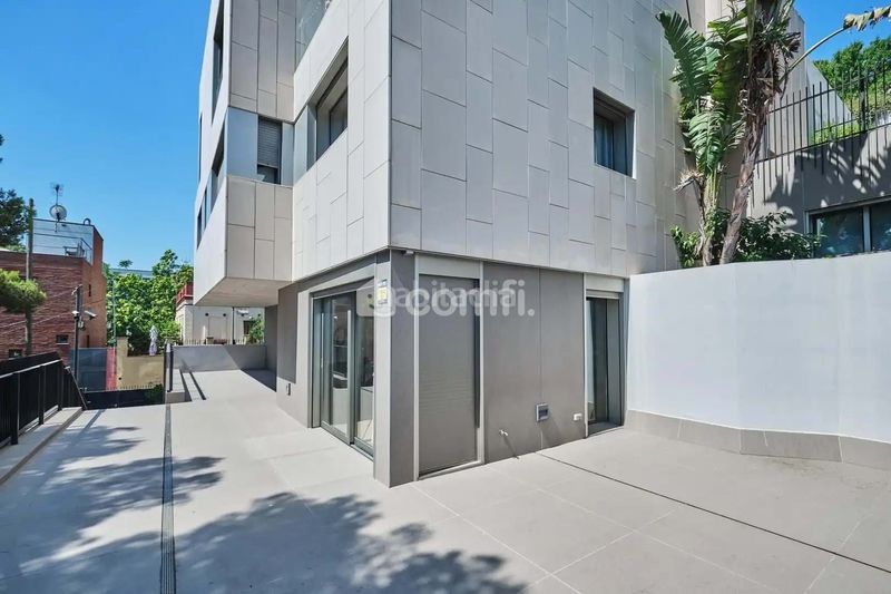 Foto a3557903-01b9-4158-9da4-8b65614145a0. Casa adossada amb calefacció piscina a Sarrià Barcelona