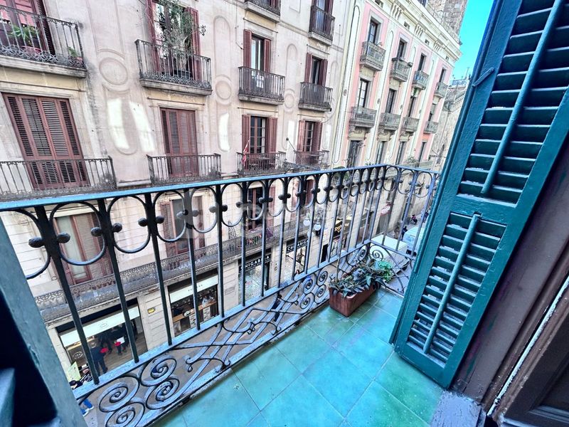 Foto 13d1a0e2-52aa-4e17-aba4-7bd9b87552de. Pis a Gòtic Barcelona
