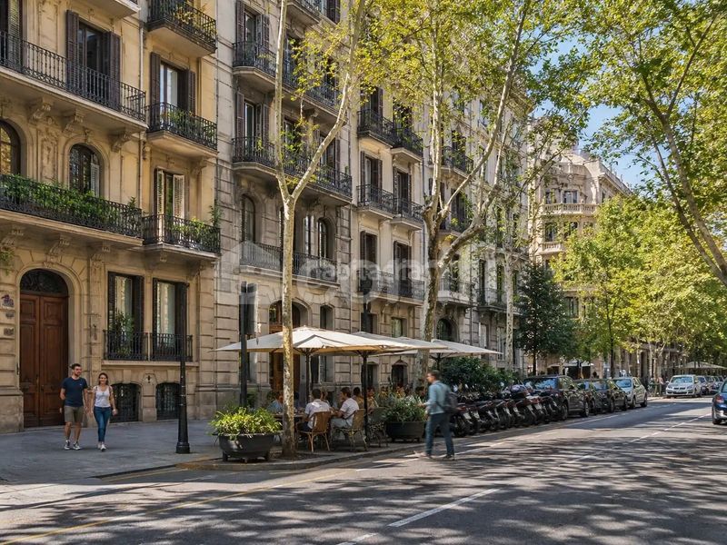 Foto 57ec5af8-6678-4ae9-beae-2631a4428fd8. Piso en La Nova Esquerra de l´Eixample Barcelona
