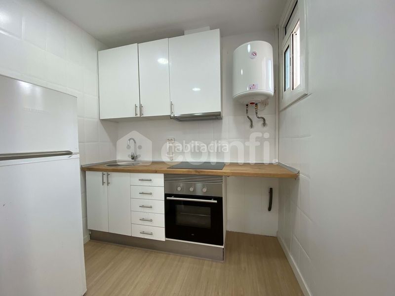 Foto ad04cafc-7015-44d3-a619-f9d5c5cfd6ee. Ático en Sants Barcelona