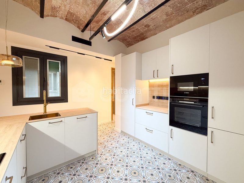 Foto be974121-8135-43ac-919c-147a0297844b. Piso en Barri de les Corts Barcelona