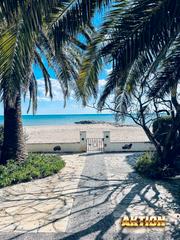 Reihenhaus in Platja de Mont-roig. Primera linea playa - un sueño