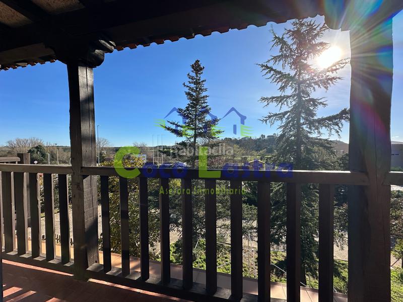 Foto c4df3c37-9b0e-46cd-81fd-f9971c77e217. Xalet amb calefacció aparcament a Aldeatejada