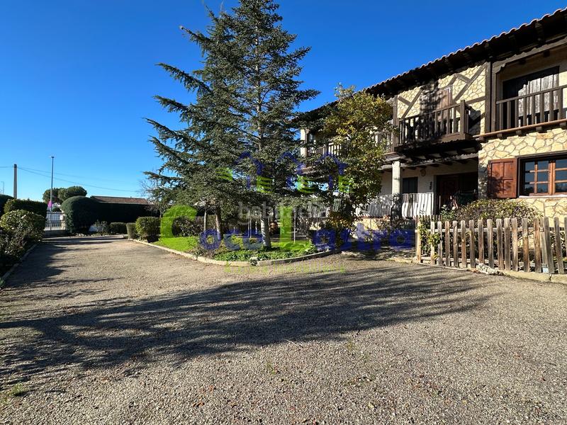 Foto f88ed89a-dd85-4ca6-ae48-58792226fd54. Xalet amb calefacció aparcament a Aldeatejada