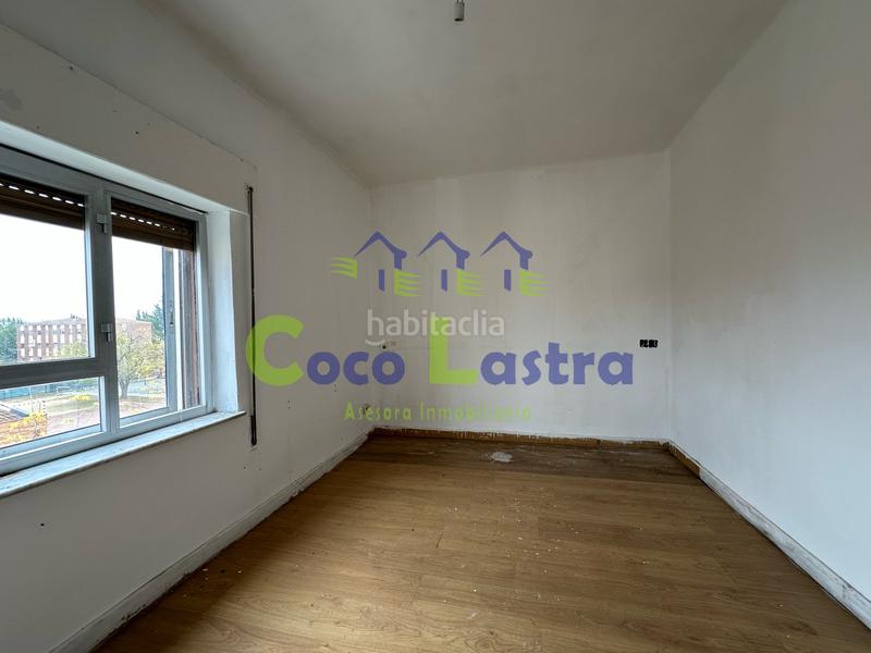 Foto 1e2596c6-69e1-4c80-a7ed-51539f20b7fa. Piso en plaza maestro turina 1 piso para reformar. plaza maestro turina. en Salamanca