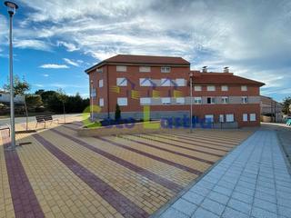 Appartement à Calle la iglesia 18. Activo bancario en venta. plaza de garaje y trastero incluido en