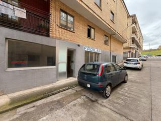 Local Comercial a Calle santiago vegas arranz 6