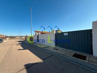 Terreny residencial  Calle v-6 ubz