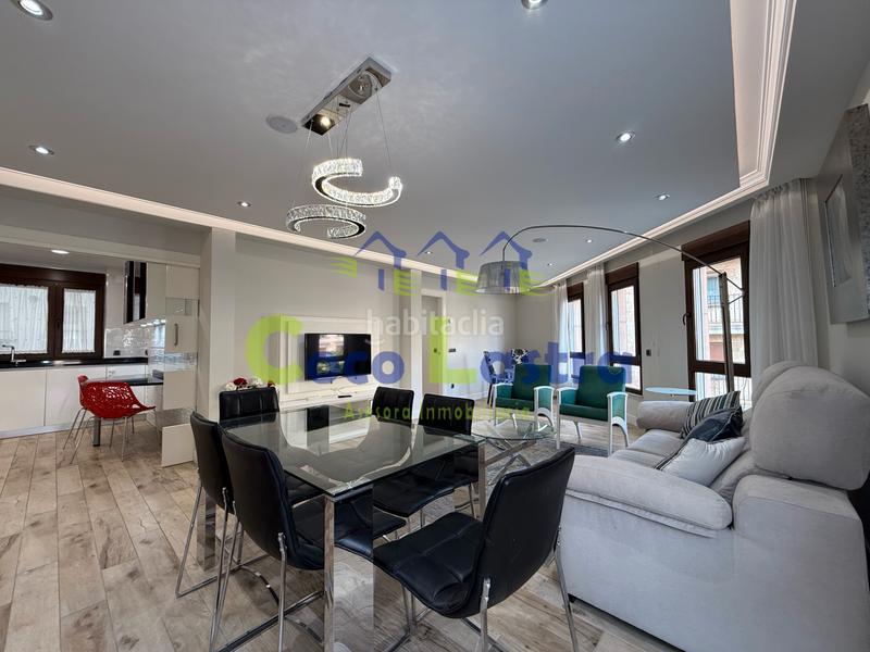 Foto 79d4eeb6-aa71-4ea4-ae5f-35b159f11071. Alquiler piso exclusiva vivienda en alquiler de larga duración en el Centro de la ciudad. en Salamanca