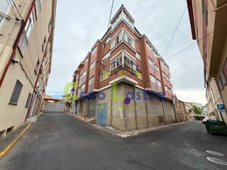 Pis  Calle virgen del pilar